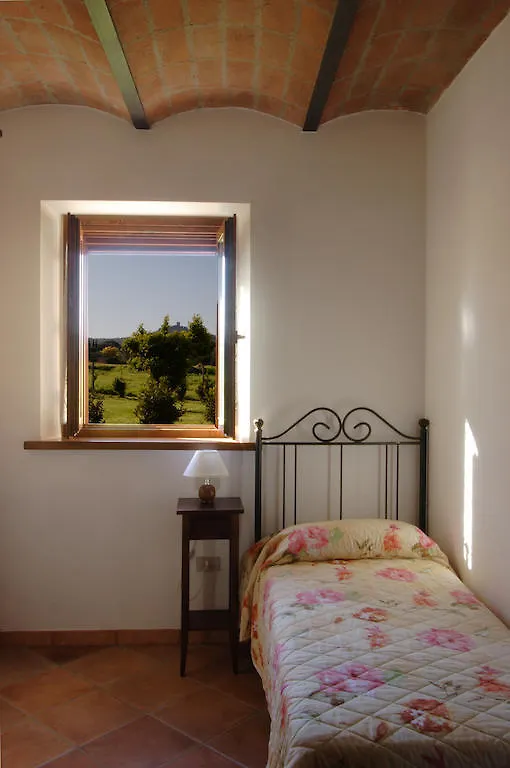 Lantgård Agriturismo Quattro Pini Castagneto Carducci
